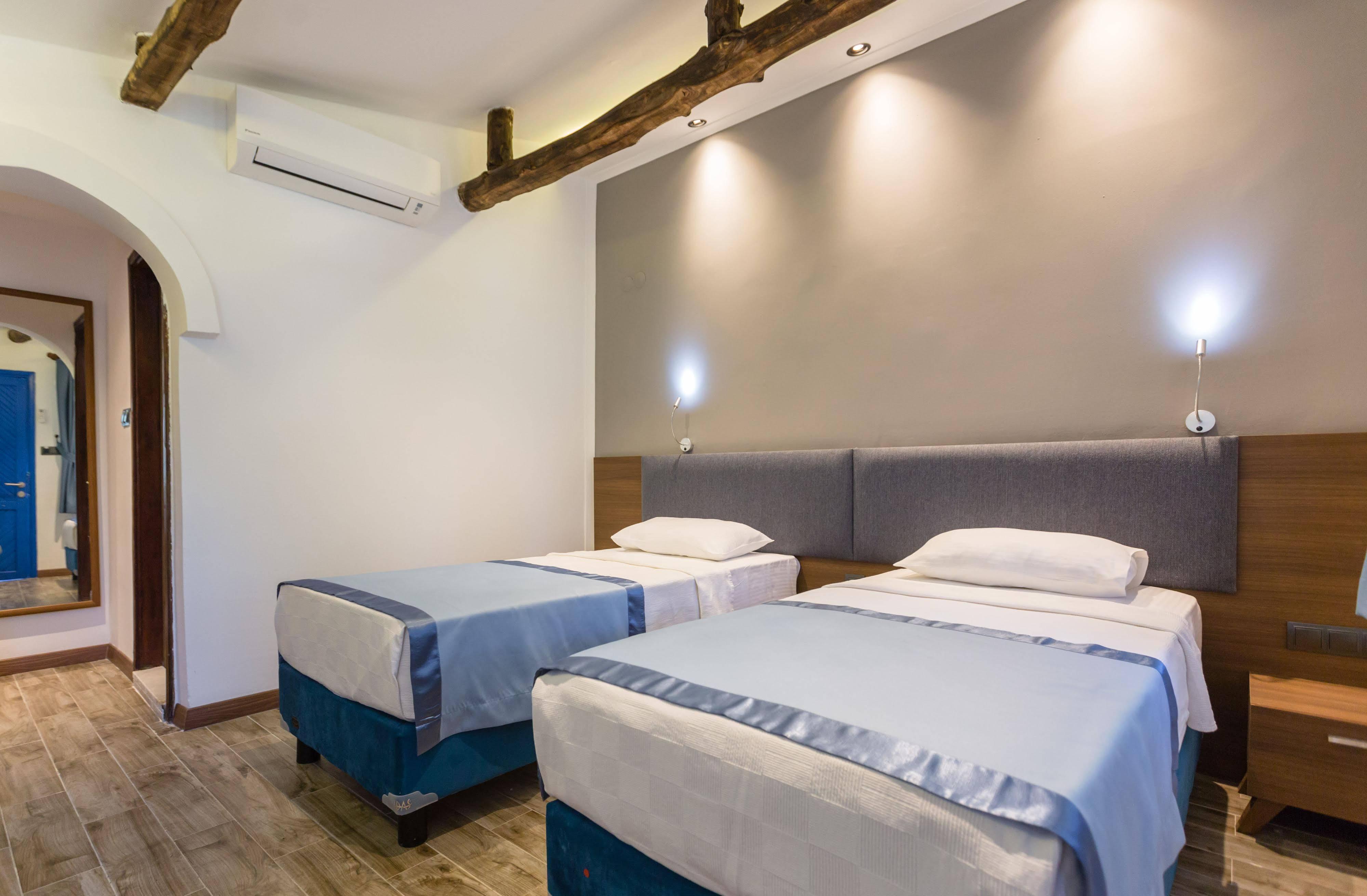 Hotel Risus Garden Marina 3*