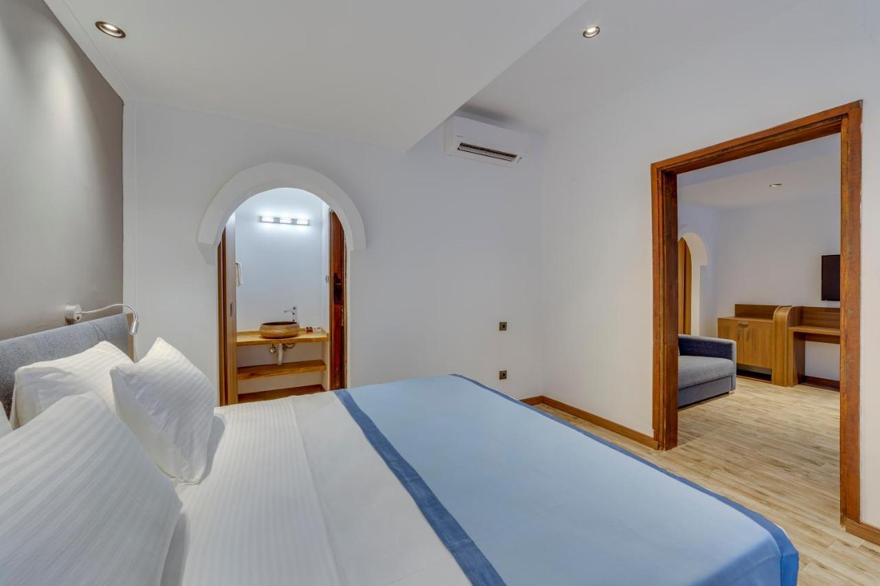 Risus Garden Marina Hotel 3*